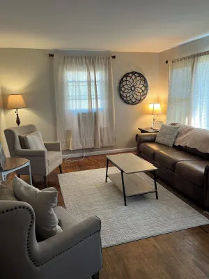 Image of Pet-friendly home, close to everything South Haven has to offer!