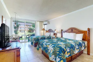Image of Ground-floor resort condo with ocean & sunrise views - beachside pool & hot tub