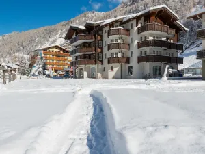 Image of Haus Evita