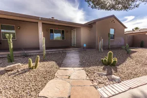 Image of Central and Sunny Home in Beautiful Catalina Vista