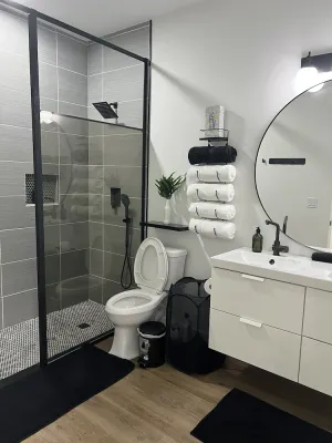 Image of LuXury ZeN ZoNE (No Cleaning fee, King size bed).