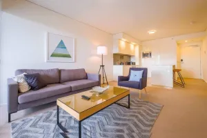 Image of Stylish 1BR with Sauna, Pool and Gym-Close to CBD!