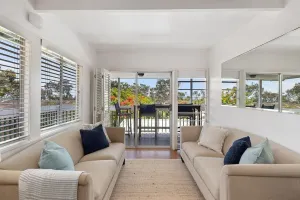 Image of Ocean Views Central to everything , 2 bed, 2 minute walk to Beach