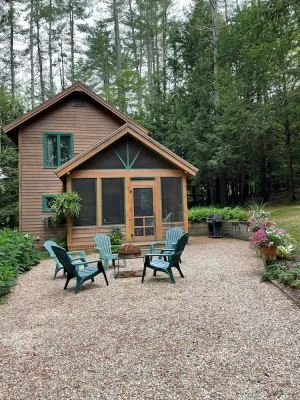 Image of Charming 3 bedroom 2 bath Lakeside Cabin on Pristine Swanzey Lake