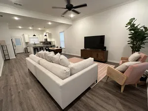 Image of Stay Tyler @Royal Hills