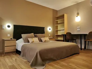 Image of Fluidra: whirlpool bath, ground floor