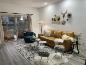 Image of Stylish 2BD Condo with Patio&BBQ - close to pools & AcrisureArena