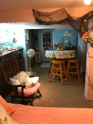 Image of Cozy Pittsburgh getaway