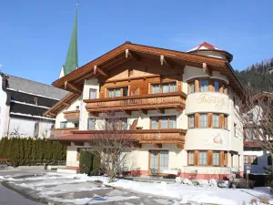 Image of Luxurious Apartment in Kaltenbach With Saana