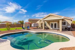 Image of Arizona Desert Oasis