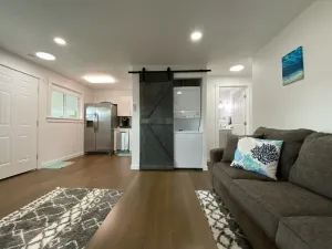 Image of 🏖 🏐 Upstairs Valley Beach Escape Apartment 🛹 💦 🏀4