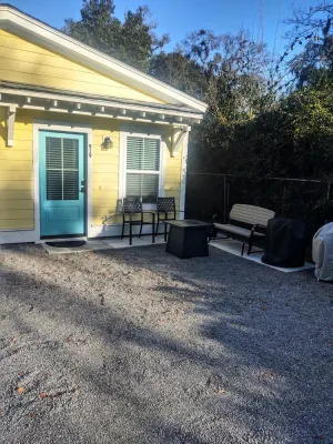 Image of Ideal Location for marine graduation or lowcountry getaway!