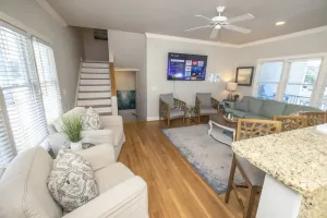 Image of Memory Lane-Family Retreat- 1 Block From Ocean, King Bed, Parking For 4 Vehicles
