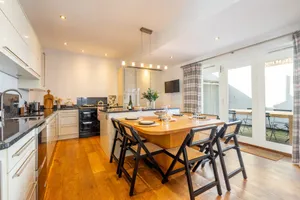 Image of 21 Scarcroft Road -  a family break that sleeps 6 guests  in 3 bedrooms