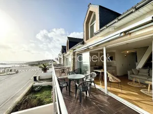 Image of Magnifique ! T3 les pieds dans l’eau vue mer