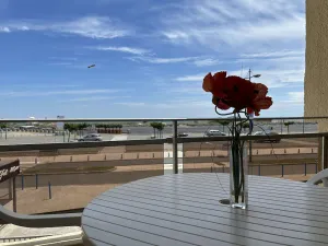 Image of Seafront studio, parking, pets allowed