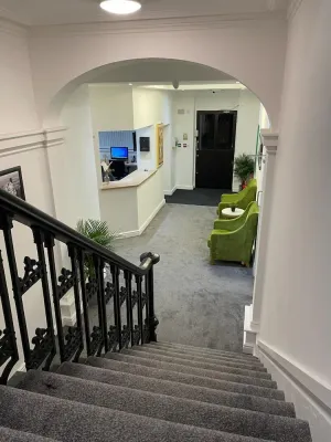 Image of Dusties Hotel
