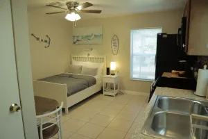 Image of Sleeps 3...Coastal Beach Theme Studio right off I-4, close to Downtown Lakeland.