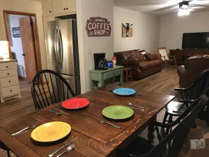 Image of A Home on the Range. 3 bedroom Ranch cabin near Kaw Lake.