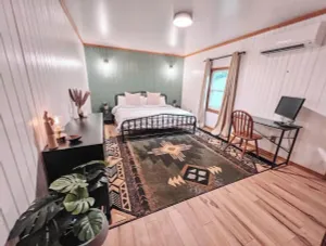 Image of [NEW!] Nada Tunnel - Valley Views + Pet Friendly!