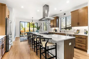 Image of Luxury Modern Farmhouse near DT