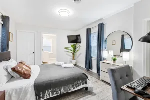 Image of Stylish, Cute & Homey Livonia Getaway