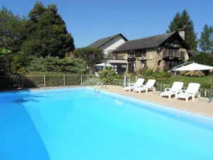 Image of Villa spacieuse à Haut-de-Bosdarros avec piscine privée