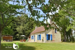 Image of La Pause du Perche: house at the foot of the forest