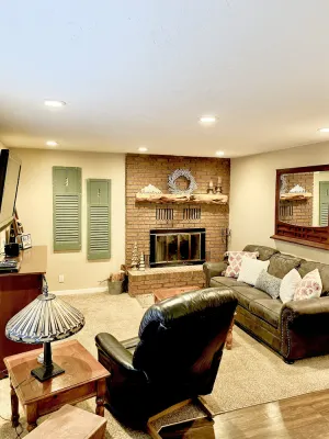 Image of 1BD Ski-in\/Ski-out Condo Near Lift 8 & 1. Grab a Lift and Ski To Either Lodge.