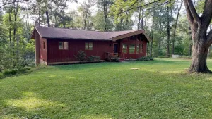 Image of Secluded Getaway - Entire House; free parking; fully furnished kitchen