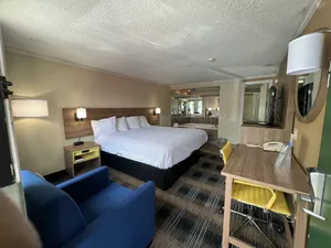 Image of Days-Inn by Wyndham Liverpool-Syracuse