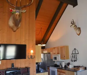 Image of Very Comfortable Condo -Ski & Play All Day Then Relax In This Welcoming Retreat