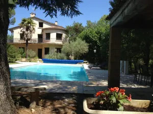 Image of Large house with garden and pool