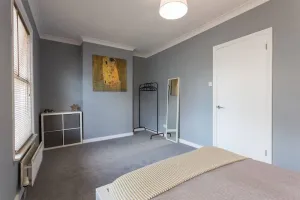 Image of Hastings House - Modern 2 Bedroom House in Central Luton & Near Airport