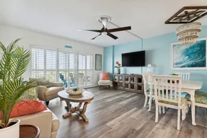 Image of Beachside Bliss: 2-Bedroom Apartment Near the Ocean