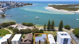 Image of Golden Shores Unit 1 21 Landsborough Parade