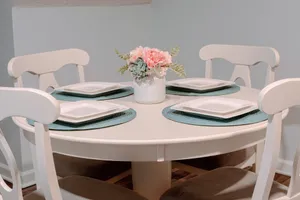 Image of New Luxury Studio Suite. Superhost with 4.9 Stars on Airbnb. Sleeps 4