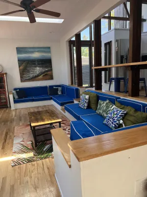 Image of Newly Renovated Luxury Beach House Ocean Bay Park