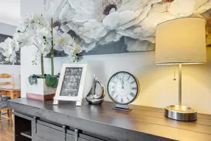 Image of Safe, cozy, renovated home close to Atlanta, off 285, no fee from 99 per night