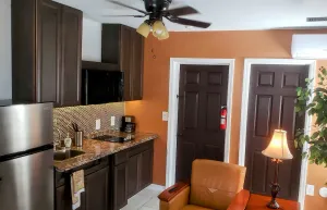 Image of TAMPA SUITE 4 Minutes from SEMINOLE HARD ROCK CASINO