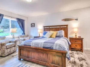 Image of W5 – The Fin @ The Whale Inn | Cozy Coastal Studio in Depoe Bay, Oregon