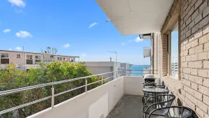 Image of Del Rae Unit 15 25 Shoal Bay Road