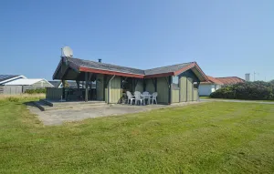 Image of 3 Bedroom Stunning Home In Blokhus