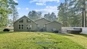 Image of Cozy Cottage with Hot Tub and Lake Access