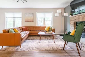 Image of Newly Renovated! Dog Friendly! Hot Tub! “Friends” TV Show Themed House!