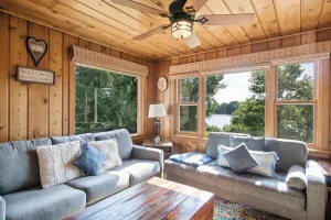 Image of Charming Waterfront Cabin on Lake Wissota: Old Abe Trail, Boat, Swim, Fish, Golf