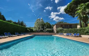 Image of Brise Marine piscine St Tropez II