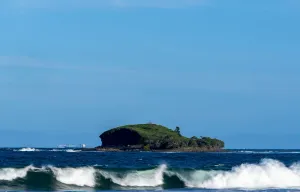 Image of Pet Friendly, 2 Bedroom, Sleeps 4, 250m to Beach, Close to Cafes, Sunshine Coast