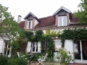 Image of Charming farmhouse in Burgundy