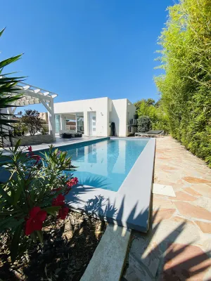 Image of Prestigious villa with swimming pool and seafront on the Rte des Sanguinaires